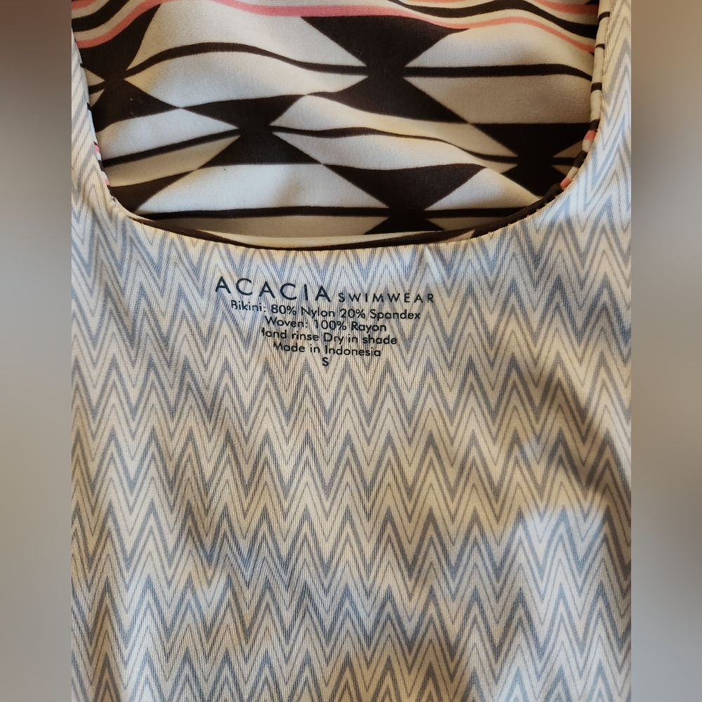 Acacia Swimwear One Piece - image 3